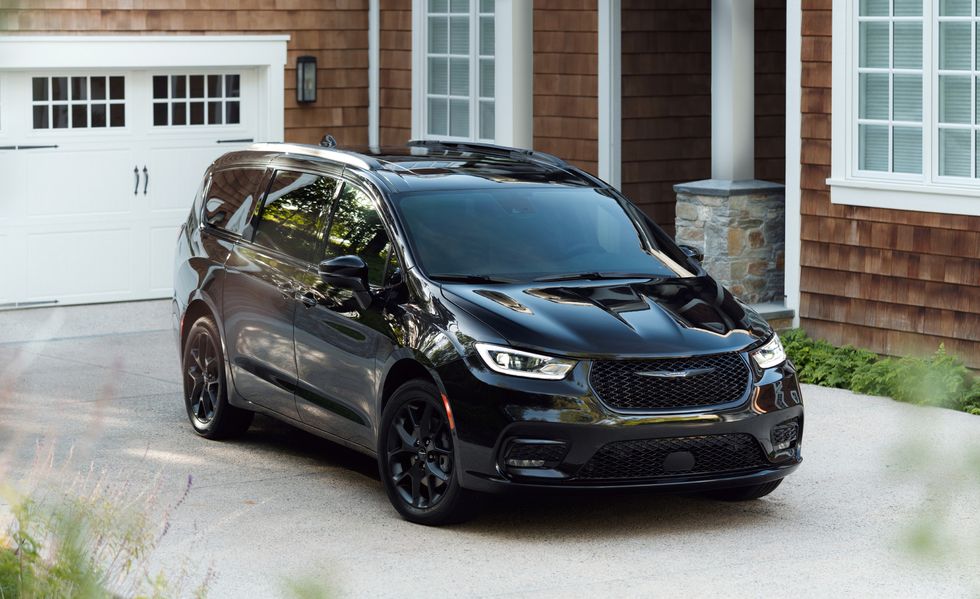 Chrysler Pacifica Reportedly Getting a Significant Refresh